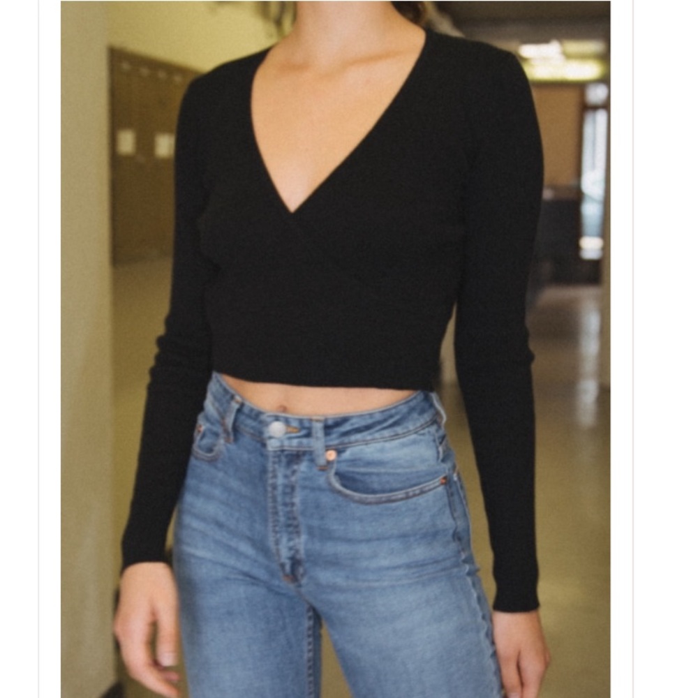 Brandy Melville Katie Knit Top